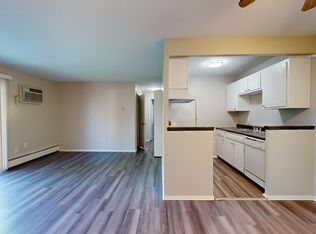 15312 Maple Park Dr #19, Maple Heights, OH 44137