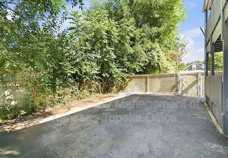 2440 S Mill St #1 — Photo 4