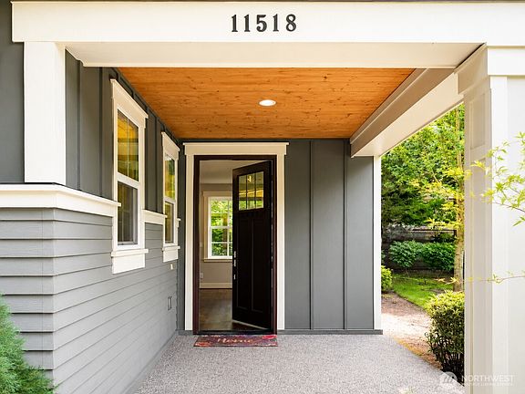 3rd image of 11518 157th Court NE