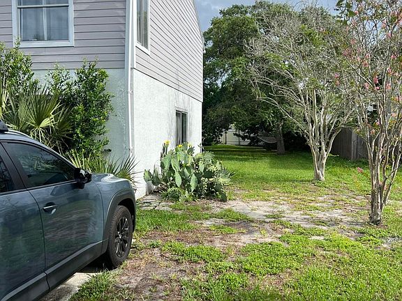 3rd image of 777 9TH Avenue S