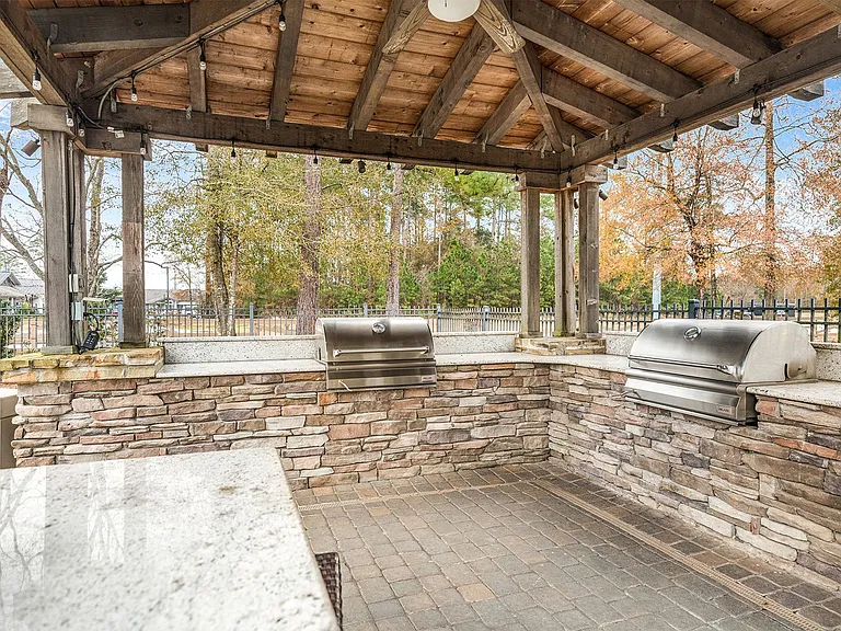 Brookstone Park — Photo 29