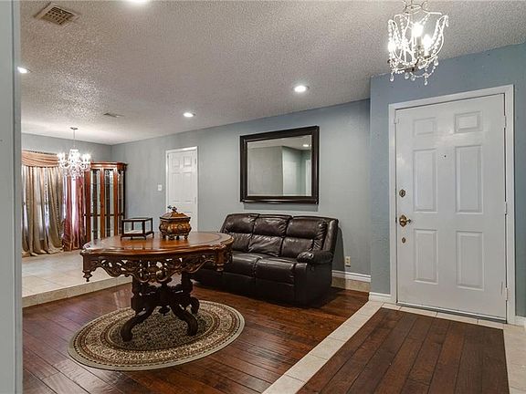 3rd image of 7133 Misty Meadow Dr S