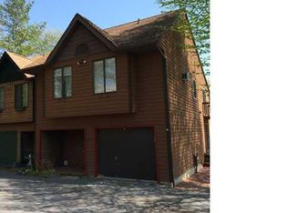 46954 Oak Ridge Dr, Wellesley Island, NY 13640