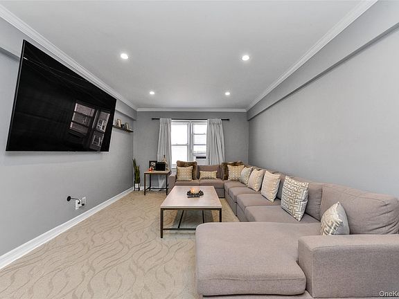 3rd image of 70 Locust Avenue #504B