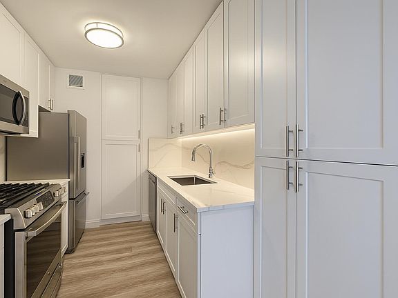 3rd image of 1735 York Ave APT 36D