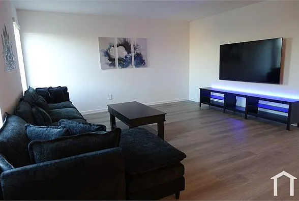 3004 Fall Gold Ln — Photo 1