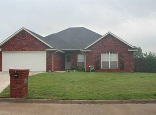 3102 Blades Cir, Durant, OK 74701