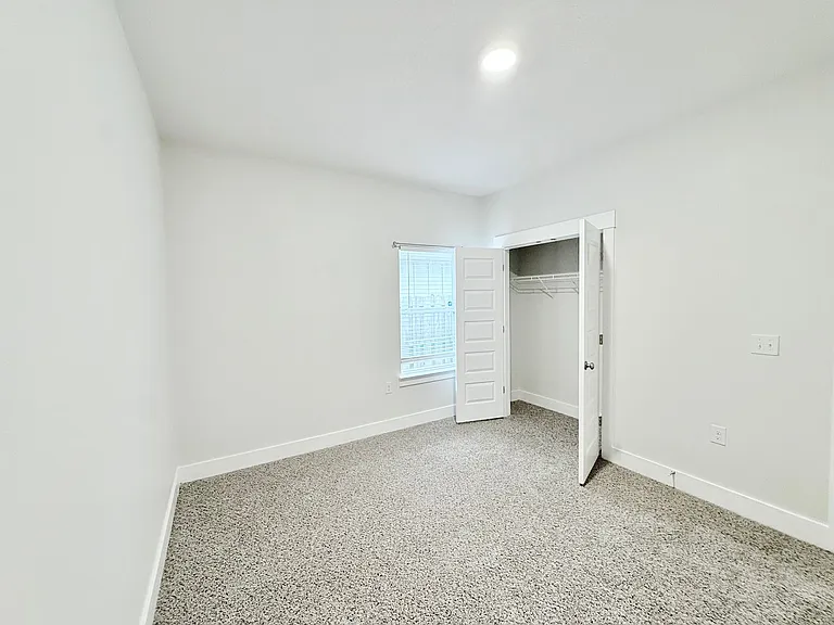 5768 Conley Ct — Photo 10