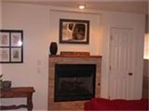 3BR Townhome for Sale
