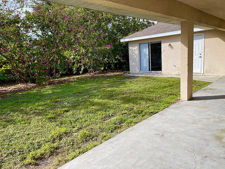 3978 SW Laffite St — Photo 31
