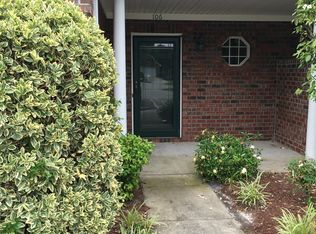 106 Turnberry Ct, Trent Woods, NC 28562