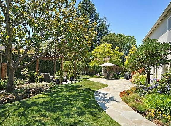 2nd image of 251 Portola Dr