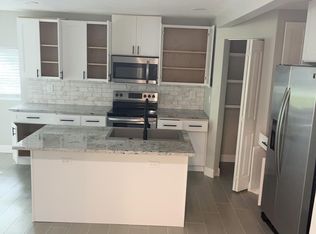 97 Spring St, Saint Augustine, FL 32084