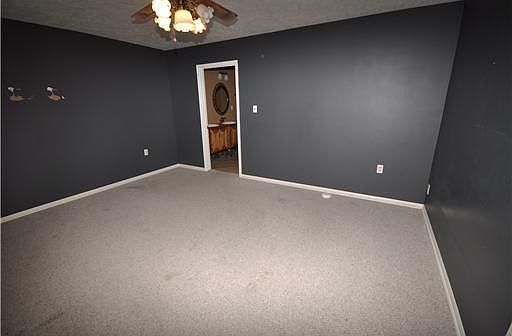 5th image of 349 S Presidential Cir
