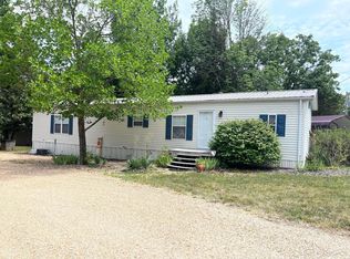 22769 Whippoorwill Trl, Wheatland, MO 65779