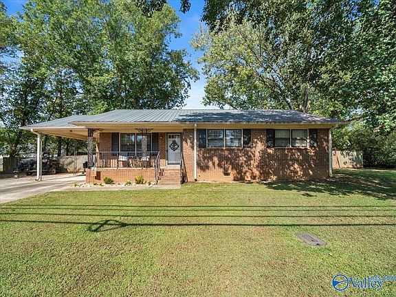 2nd image of 367 Gant Rd