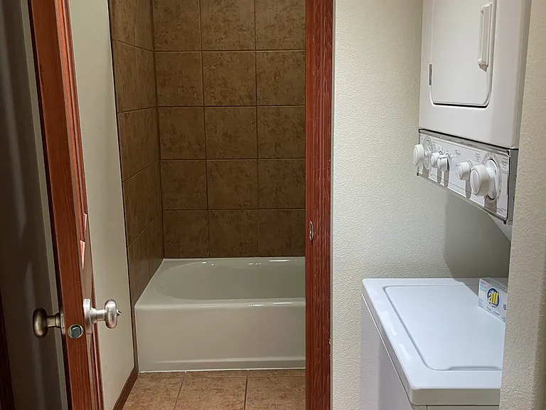 322 W Woodin Ave #636-1 — Photo 14