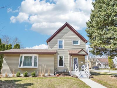 559 North Milwaukee STREET, Port Washington, WI, 53074