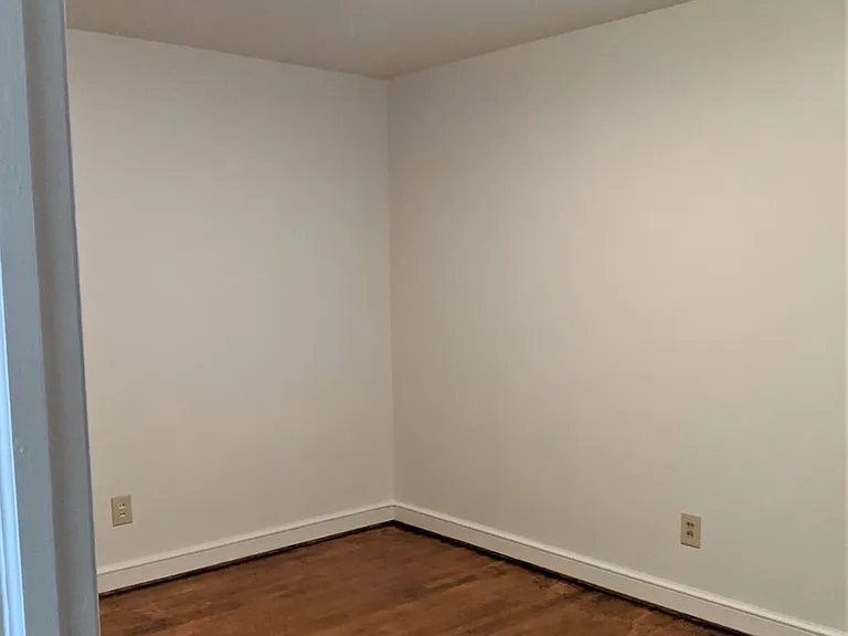 318 Jasper Ln — Photo 11
