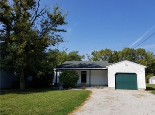 5496 S Greenfield St, Fountaintown, IN 46130