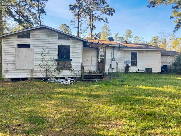 8452 Cravens Camp Rd, Silsbee, TX 77656