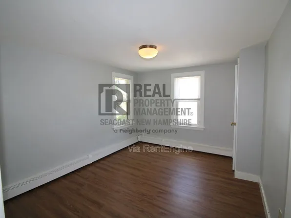 11 Maple St Unit B, Rochester, NH 03867