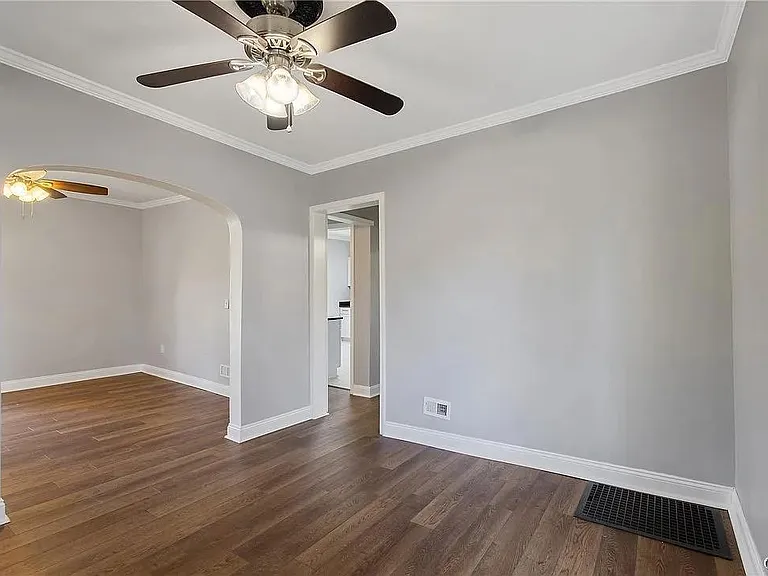 203 Maple St #ST1 — Photo 6