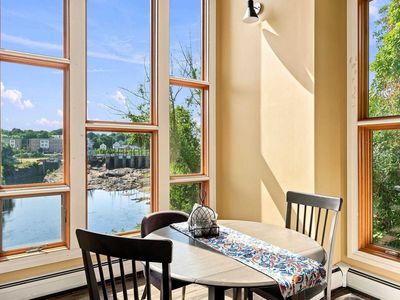 42 North Main Street, Boscawen, NH, 03303