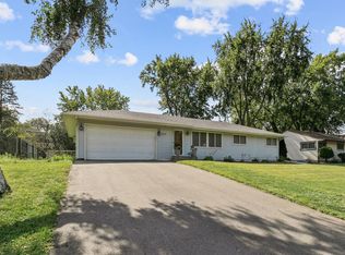 256 Demar Ave, Shoreview, MN 55126