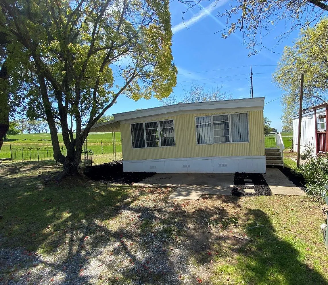 12594 Kennedy Flat Rd Space 9 photo 1