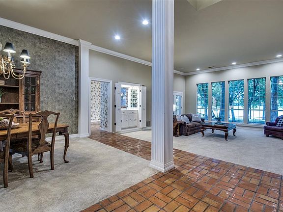 5th image of 1816 Lakeshore Ct