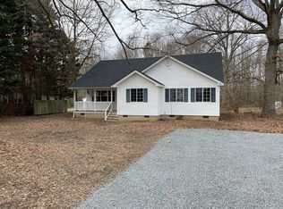 928 Jessie Dupont Memorial Hwy, Burgess, VA 22432