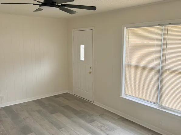 1002 S Hickory St, Sapulpa, OK 74066
