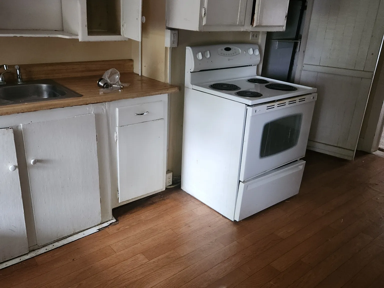 800 Virginia Avenue, Apt B, Martinsburg WV 25401 - 1 — Photo 3