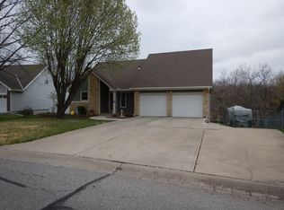1700 SW New Orleans Ave, Lees Summit, MO 64081