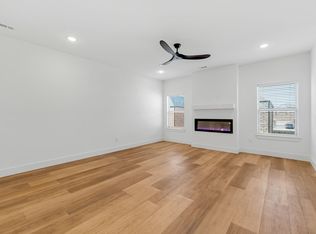 2707 SW Livingston Sq #3, Bentonville, AR 72713