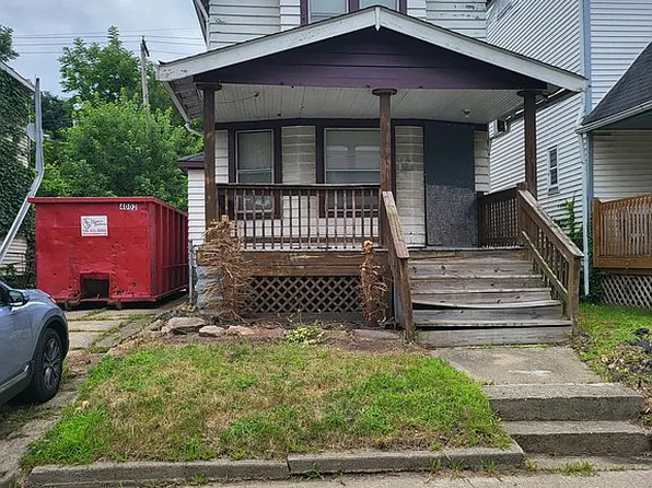 1015 E 131st St, East Cleveland, OH 44112