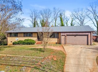 214 Hunts Bridge Rd, Greenville, SC 29617