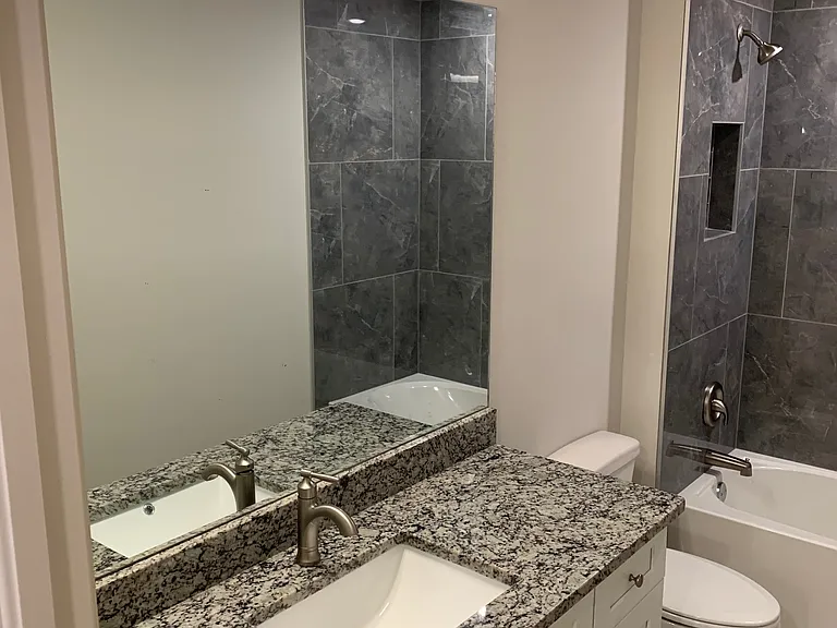 3827 SW 9th Ave #3827 — Photo 13