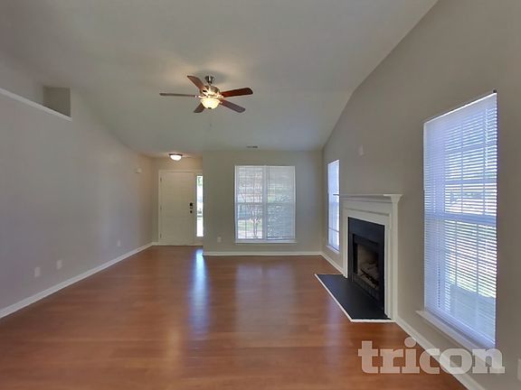 3rd image of 1207 Piney Church Rd