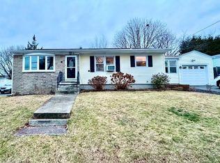 14 Palm St, North Providence, RI 02904