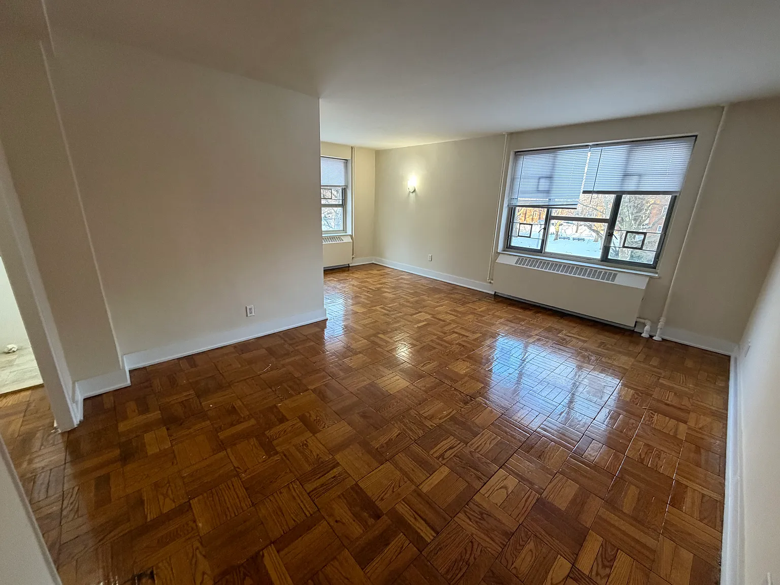 64th Cir, Fresh Meadows — Photo 3