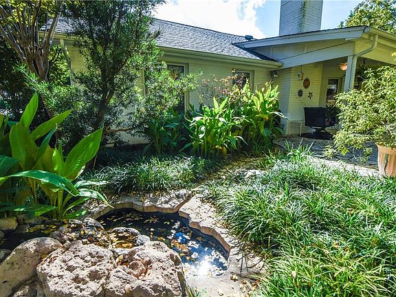 5th image of 4216 Mojave Dr
