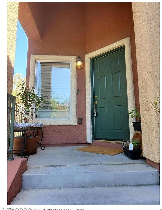 1st image of 5562 La Perla Ct