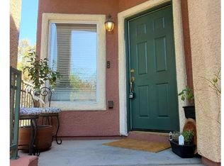5562 La Perla Ct, Las Vegas, NV 89122