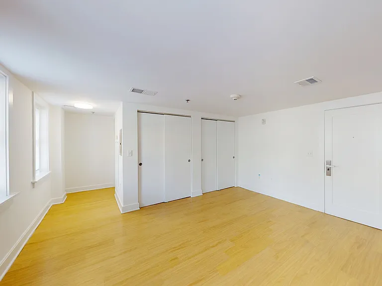 Dining/Living room