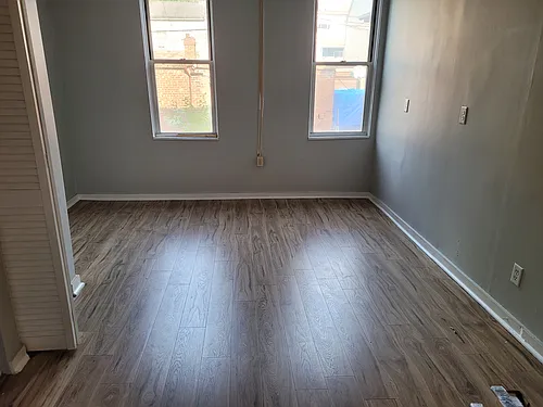 5148 Butler St #2 Photo 1