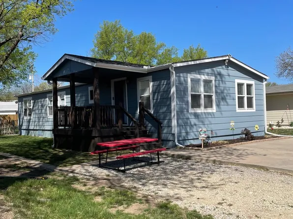 211 S Main St, Rose Hill, KS 67133