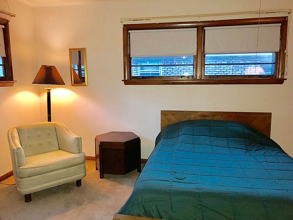 Master Bedroom Sitting Area