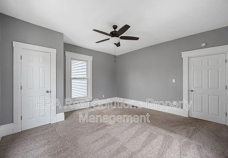 4616 Ward St — Photo 30